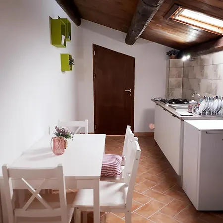 Apartment Appartamenti Di Claudia Locazione Turistica